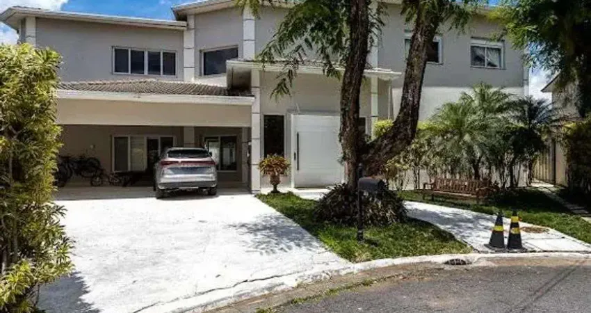 Sobrado de alto padrão à venda no Alphaville Residencial 12 em Santana de Parnaíba - SP