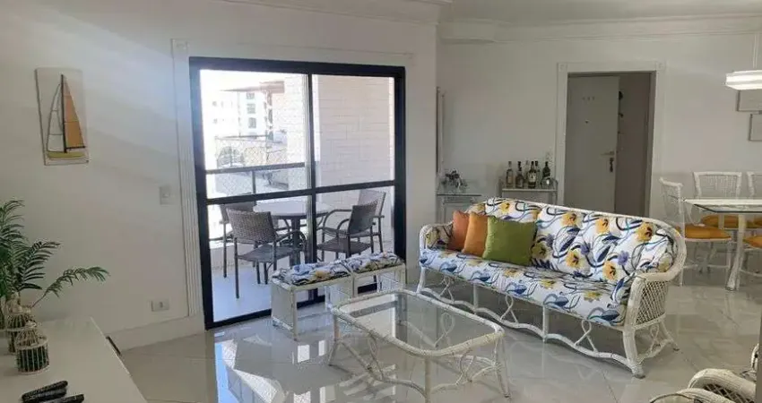 Apartamento à venda no Edifício Saveiro em Pitangueiras - Guarujá - SP.