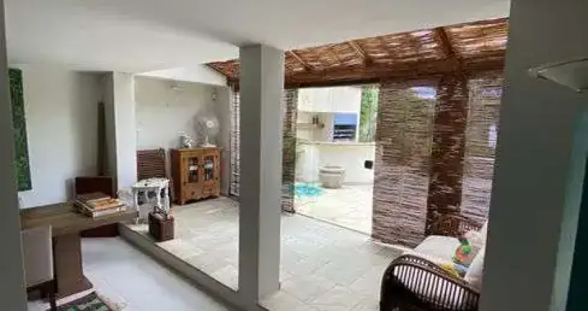 Casa à venda no bairro Jardim Guedala - São Paulo/SP.
