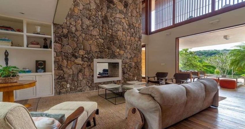 Casa à venda no Condomínio Quinta da Baroneza II em Bragança Paulista - SP.