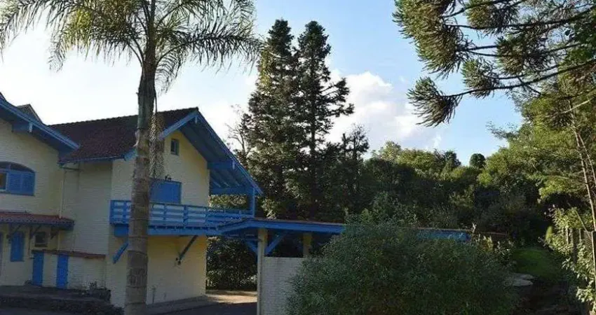 Casa com 8 quartos à venda no Centro, Gramado 