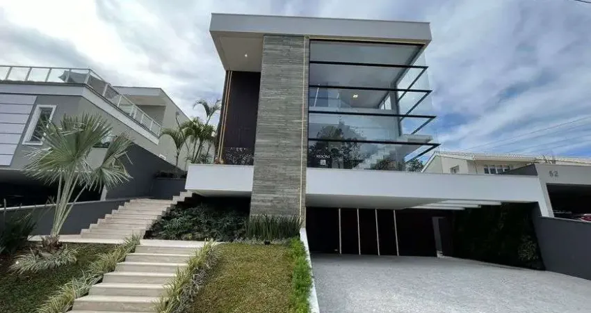 Casa para venda no Condomínio Alphaville Residencial Um em Barueri - SP.