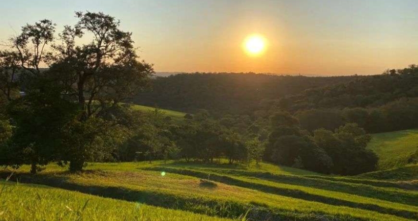 Terreno/Lote à venda no Condomínio Quinta da Baroneza em Bragança Paulista - SP