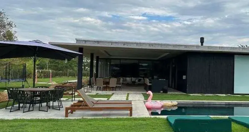 Casa à venda no cond. Fazenda Boa Vista, Porto Feliz - SP