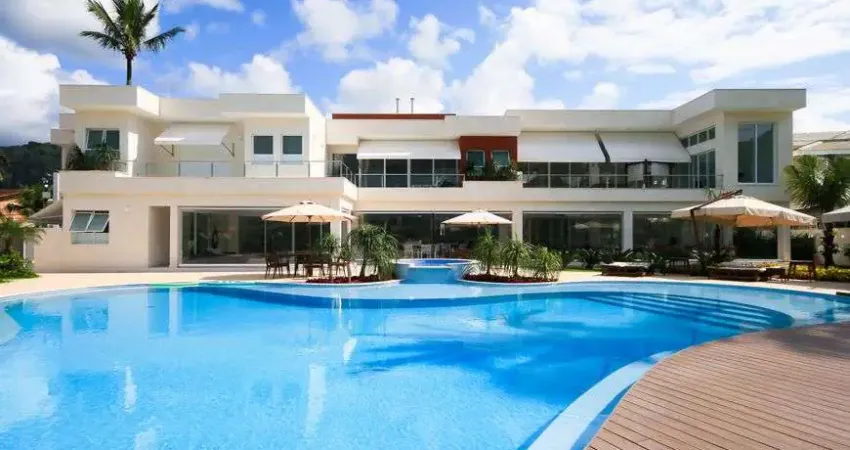 Casa alto luxo para venda no Condomínio Costa Verde em Tabatinga - SP.