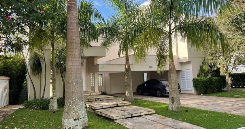Casa com sobrado à venda no Condomínio Alphaville Conde 2, Barueri - SP