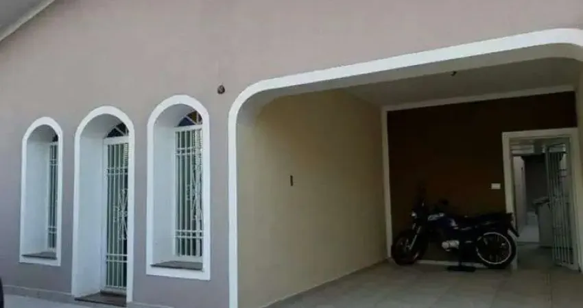Casa para venda com 260 metros quadrados com 3 quartos em Vila Marieta - Campinas - SP