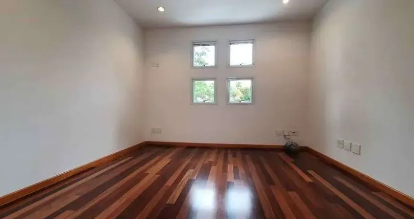 Casa à venda no Condomínio Alphaville 1 em Barueri - SP.