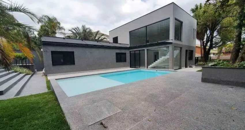 Casa à venda no Condomínio Alphaville 2 em Barueri - SP.