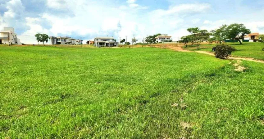 Lote à venda no Condomínio Riviera de Santa Cristina XIII em Paranapanema - SP