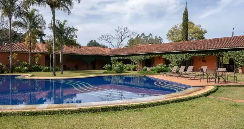 Fazenda/Sítio/Chácara para venda e aluguel diário no Centro de Cunha em SP.