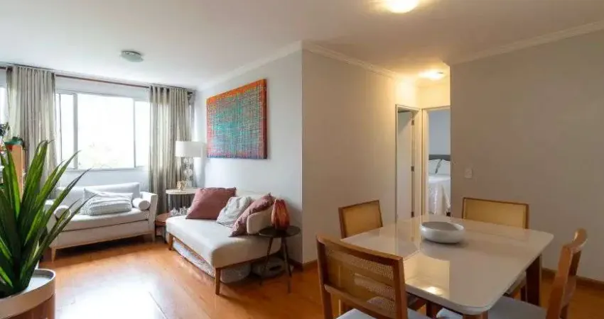Apartamento à venda no Edifício Adriana em Jardim Maria Rosa II em Itaquaquecetuba - SP