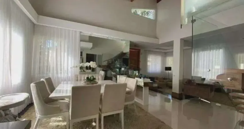 Casa Sobrado à venda no Condomínio Pinheiros Tênis Village no Pinheiros Tênis Village em Cotia - SP