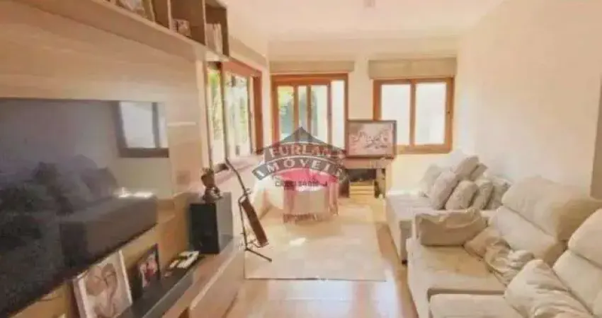 Casa Sobrado alto padrão à venda no Condomínio Vila Velha na Granja Viana em Carapicuíba - SP