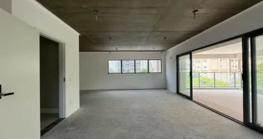 Apartamento alto padrão à venda no Condomínio Stratos Itaim em Itaim Bibi em São Paulo - SP