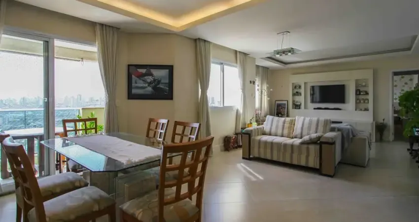 Apartamento à venda no Condomínio Golden Palace na Vila Monumento em São Paulo - SP