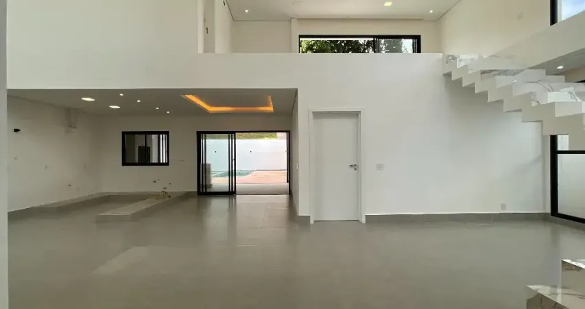 Casa Semi Térrea à venda em Alphaville Residencial 12 em Santana de Parnaíba - SP