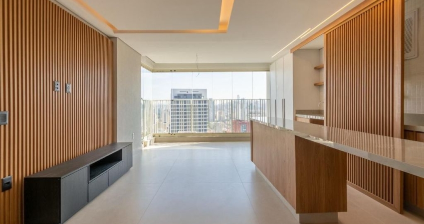 Apartamento de alo padrão à venda no Condomínio Verve Pinheiros em Pinheiros em São Paulo - SP