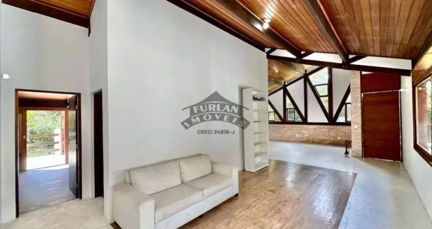 Casa Sobrado alto padrão à venda no Condomínio Recanto Inpla no Recanto Impla em Carapicuíba - SP