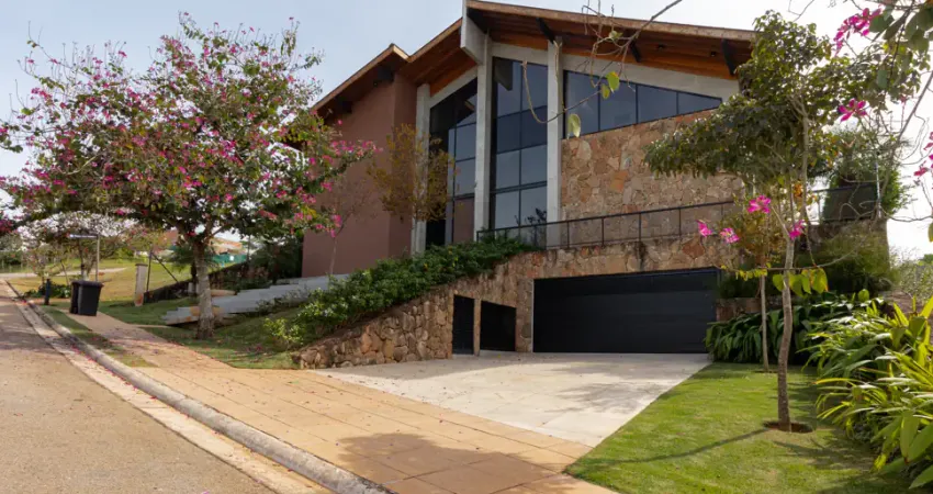 Casa de luxo à venda no condomínio Fazenda Dona Carolina na Capela do Barreiro em Itatiba - SP