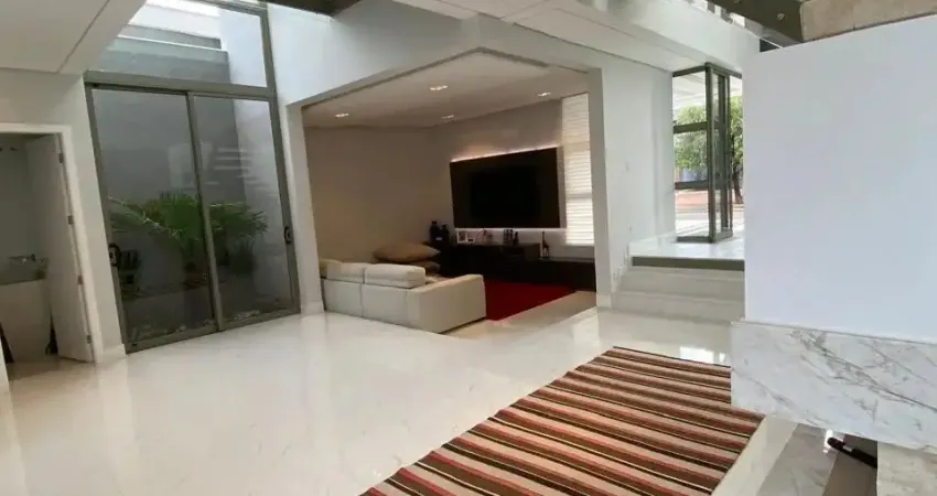 Sobrado de alto padrão à venda no Condomínio Reserva Real no Parque Brasil 500 em Paulínia - SP