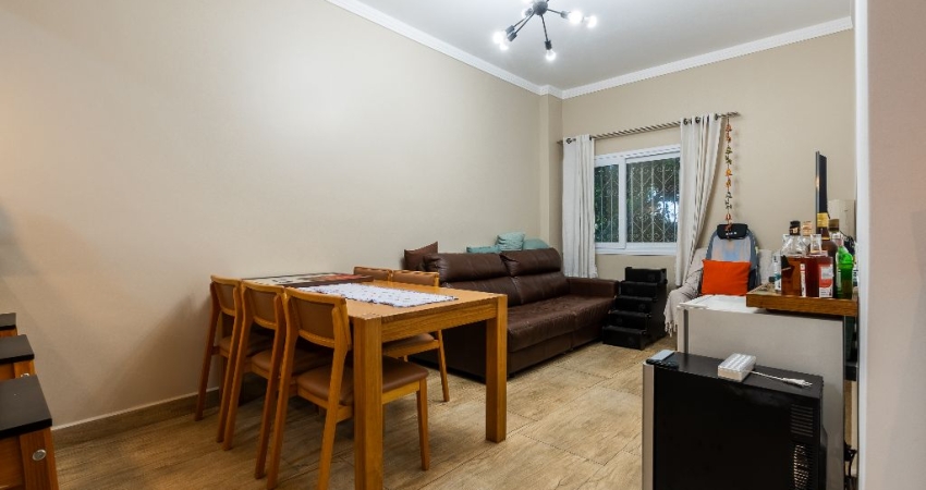 Apartamento reformado à venda em Condomínio no bairro Paraíso em São Paulo - SP