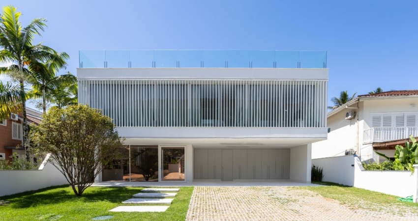 Casa sobrado alto padrão à venda Condomínio Costa Verde Tabatinga em Tabatinga em Caraguatatuba - SP