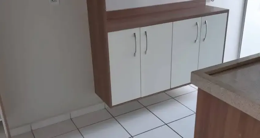 Apartamento à venda no condomínio Poema no bairro Vila Mimosa - SP