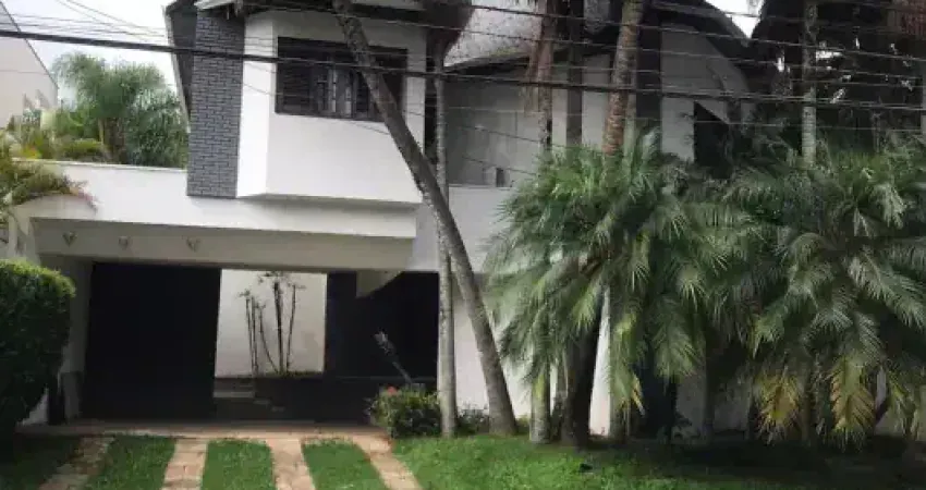 Casa sobrado alto padrão à venda no Condomínio Alphaville II em Barueri - SP