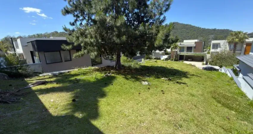 Terreno à venda no villa solaia residencial em tamboré em barueri - sp