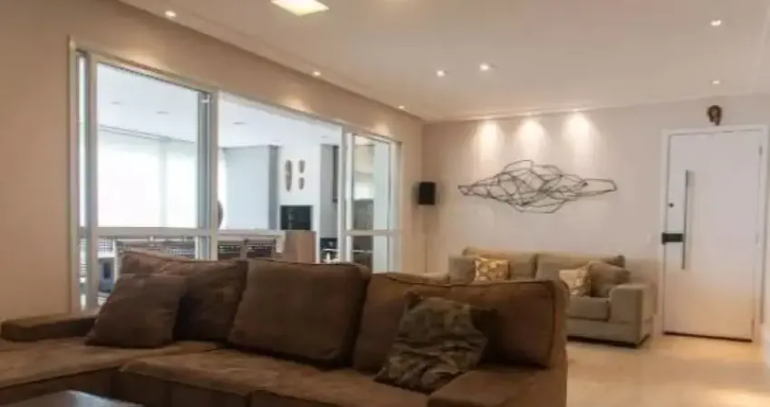 Apartamento à venda no Condomínio Pleno Santa Cruz em Vila Gumercindo em São Paulo - SP