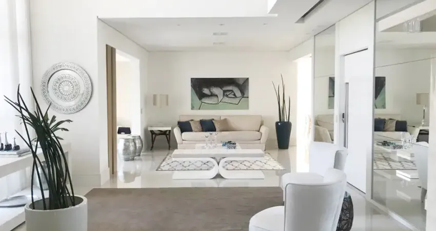 Apartamento à venda no Edifício Magno na Vila Mariana em São Paulo - SP