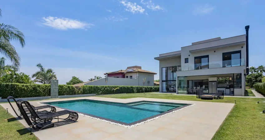 Casa sobrado à venda no Condomínio Fazenda Alvorada em Porto Feliz - SP