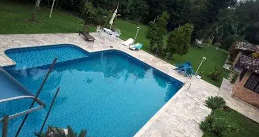 Casa à venda 11 Quartos, 11 Suites, 10 Vagas, 674M², Massaguaçu, Caraguatatuba - SP