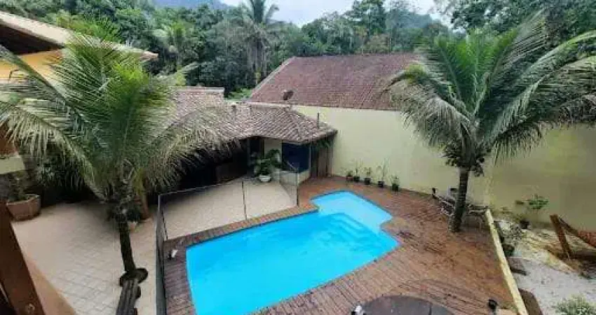 Casa à venda 4 Quartos, 4 Suites, 8 Vagas, 750M², Park Imperial, Caraguatatuba - SP | Park Imperial