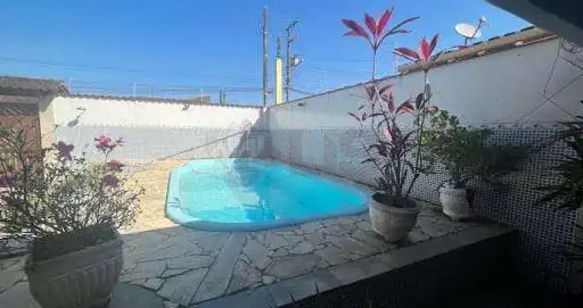 Casa à venda 2 Quartos, 3 Vagas, Praia das Palmeiras, Caraguatatuba - SP