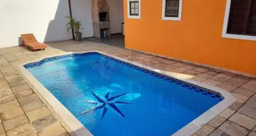 Casa à venda 4 Quartos, 1 Suite, 3 Vagas, Mar Verde II, Caraguatatuba - SP