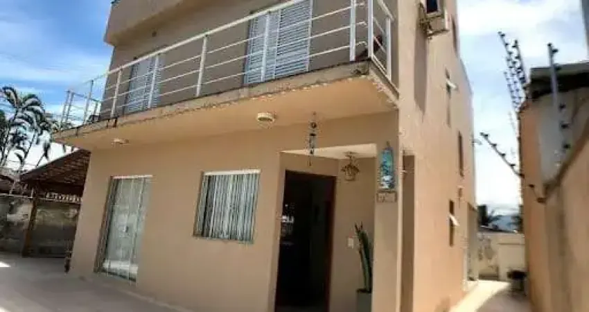Casa à venda 3 Quartos, 3 Suites, 256M², Praia das Palmeiras, Caraguatatuba - SP