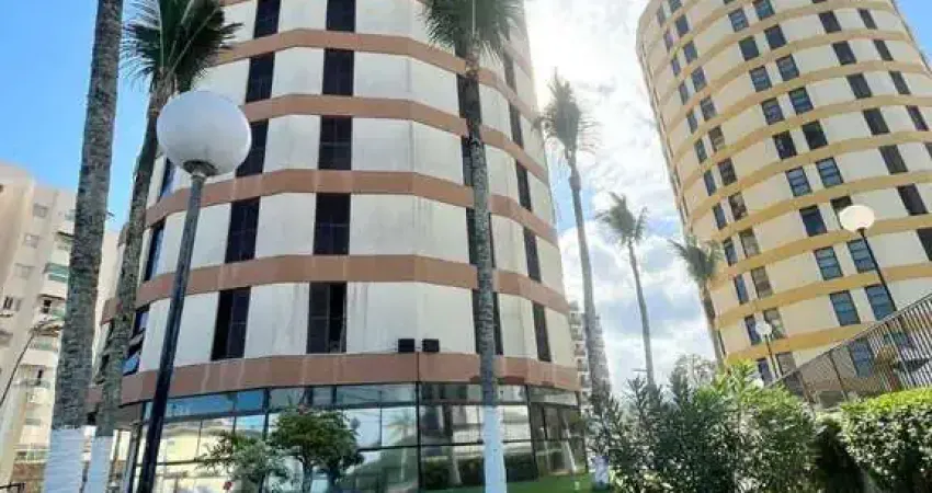 Apartamento a venda frente mar reformado e mobiliado.
