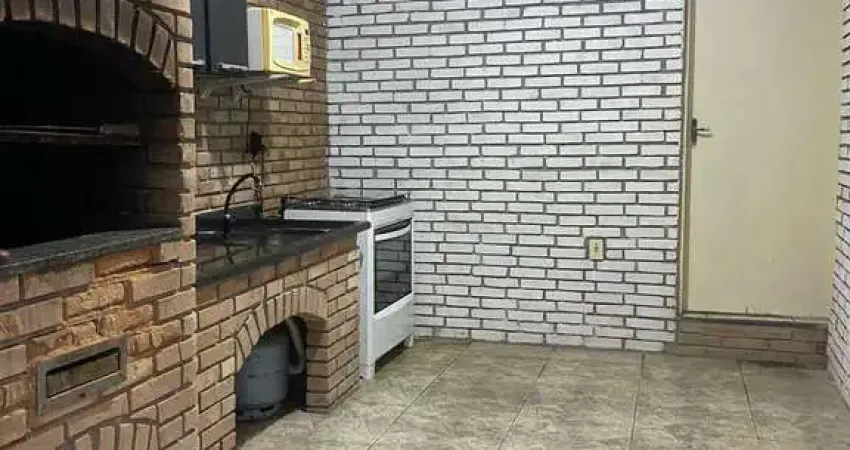 Casa com 3 quartos para alugar no Martim de Sá, Caraguatatuba 