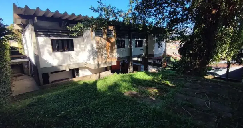 Ideal para hostel, pousada ou uso residencial – 4 suítes e lazer - martim de sá