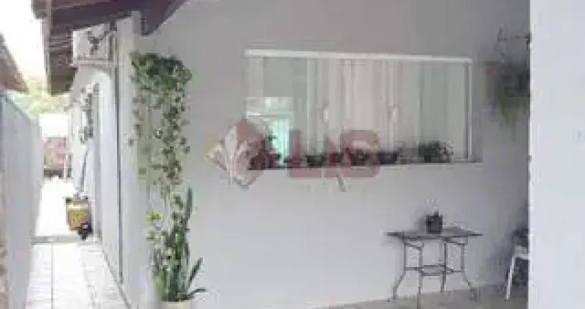 Oportunidade casa térrea, escriturada 275 mil, Caraguá