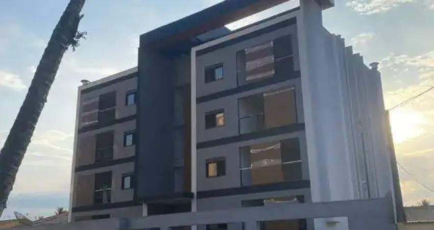 Apartamento em Fase Final, Praia do Aruan, apenas 400 mts da orla da praia