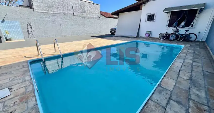 Casa à venda 2 quartos, 1 suite, piscina no estrela d´alva, caraguatatuba - sp
