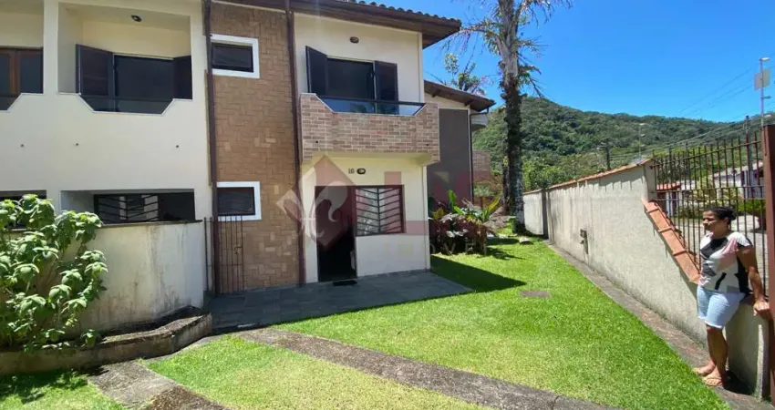 Casa com 2 quartos para alugar no Martim de Sá, Caraguatatuba