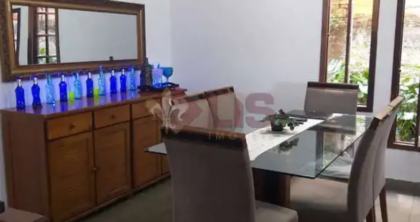 Esta é uma oportunidade no bairro do travessão a 200m da rodovia em caraguatatuba.