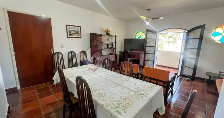 Apartamento na martim de sá com 3 dormitórios, 3 vagas de garagem.