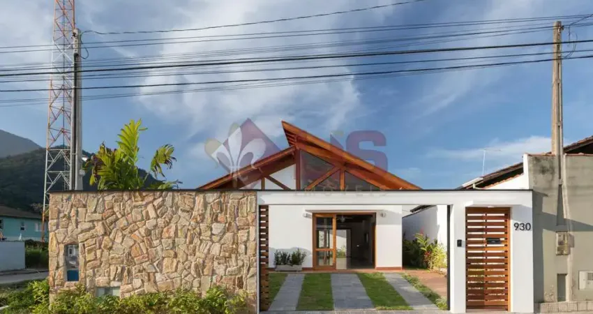 Casa com 3 quartos à venda na Rua Nereu de Oliveira Ramos, Massaguaçu, Caraguatatuba