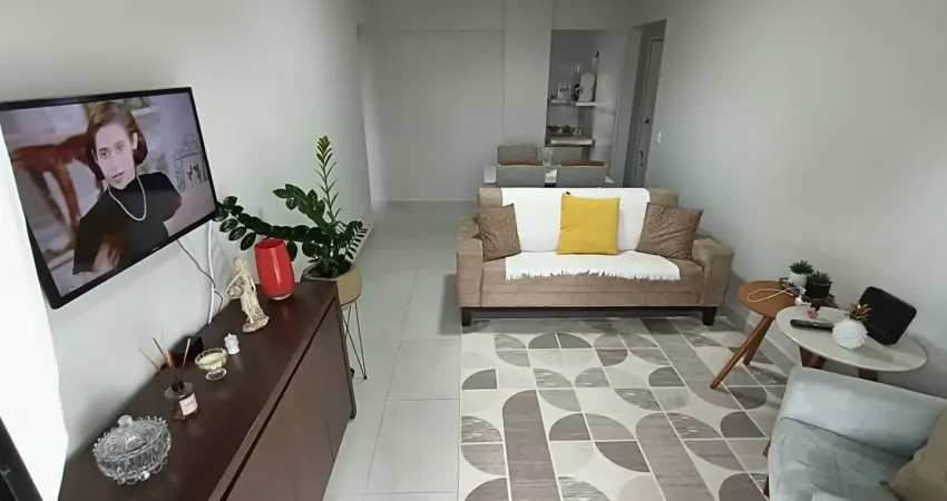 Lindo apartamento pronto pra morar na Ocian ,com um dormitório.