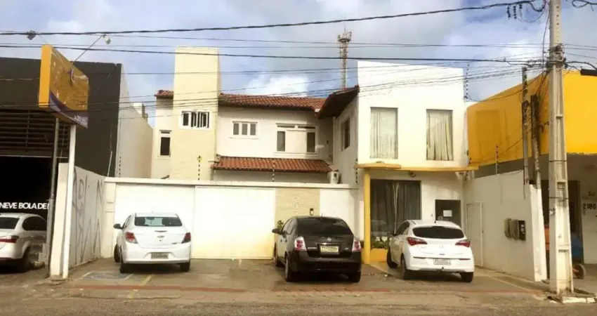 Casa com 4 quartos para alugar na Avenida Mario Jorge Menezes Vieira, Atalaia, Aracaju